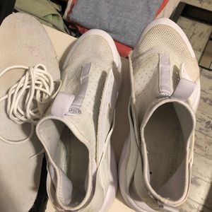 Nike Huarache White Size 10